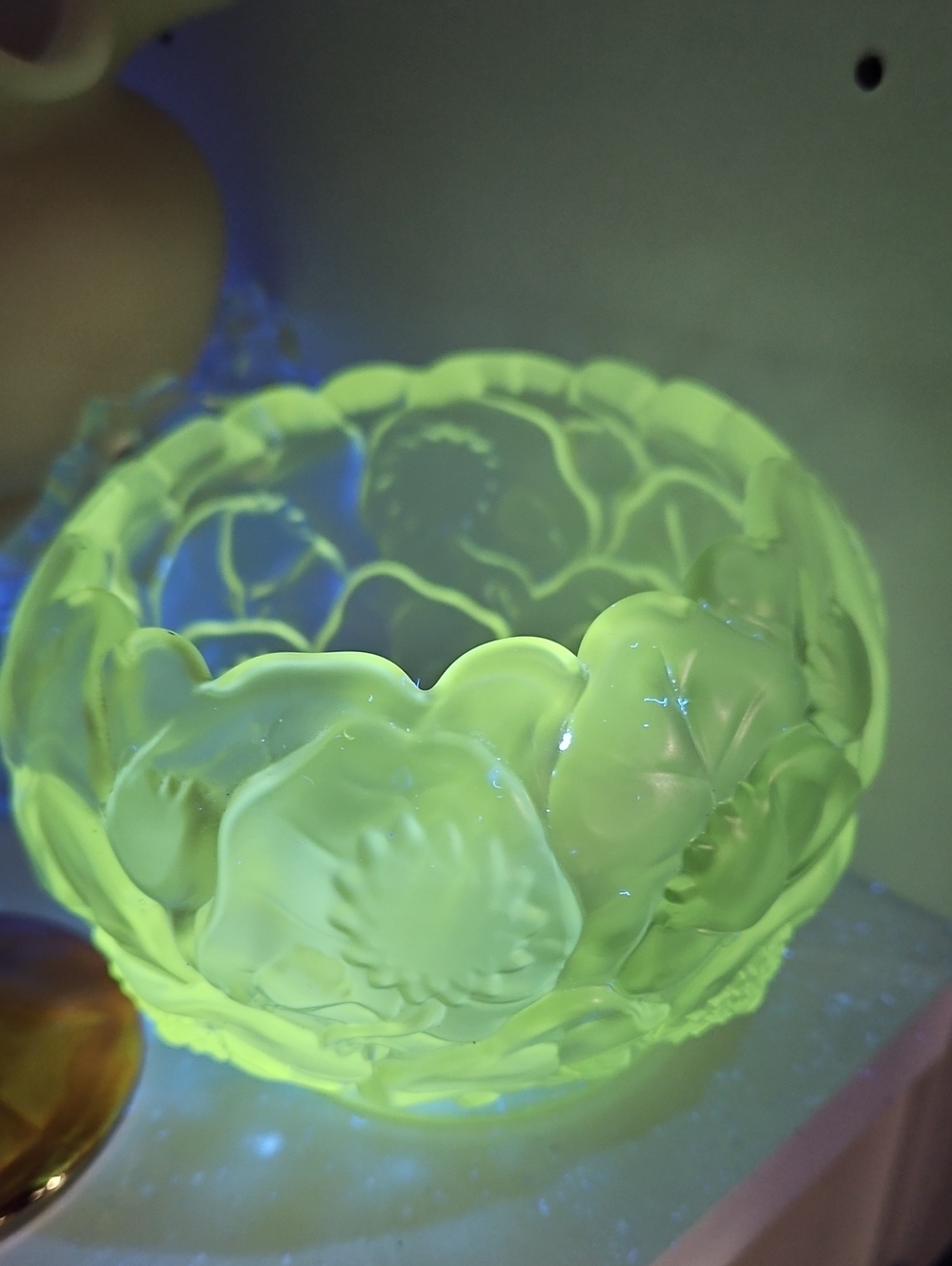 Vintage Fenton Water Lily Crystal Velvet Rose Bowl Vase, UV Reactive